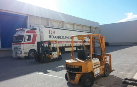 Ενοικιάσεις κλαρκ σε Εκθεσιακά Κέντρα